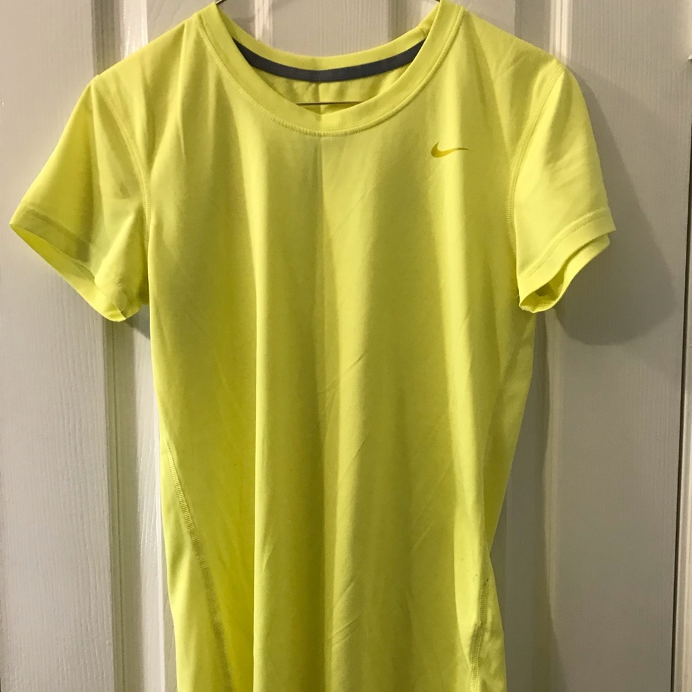 Nike Women’s Dri-Fit top